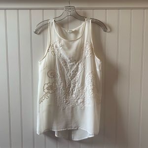 Gorgeous embroidered white tank top